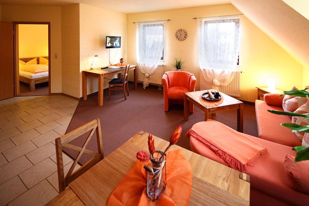 Hotel-Pension zum Markt photo 1