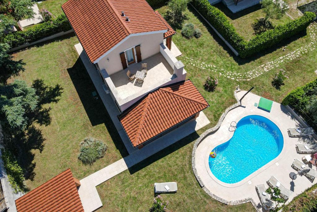 Exclusive Apartments Kolumbera With Private Pools photo 3