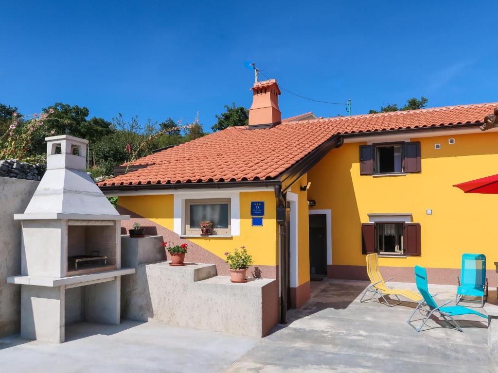 Holiday Home Elija by Interhome photo 3