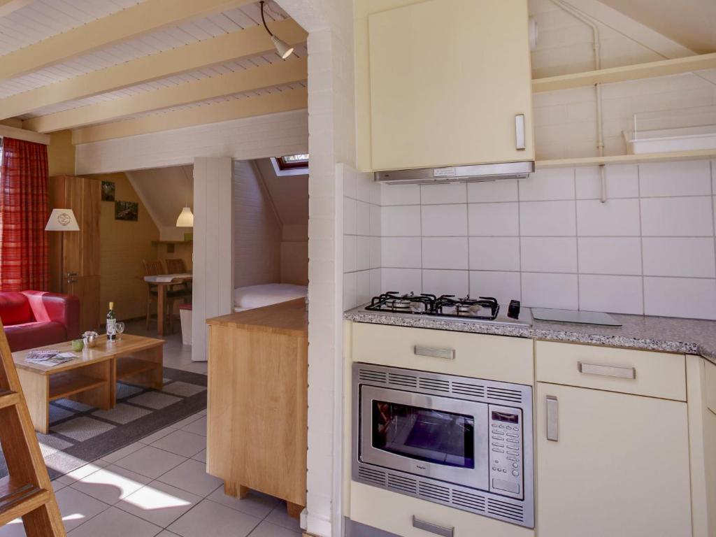 Holiday Home Buitenplaats Gerner-1 by Interhome photo 2