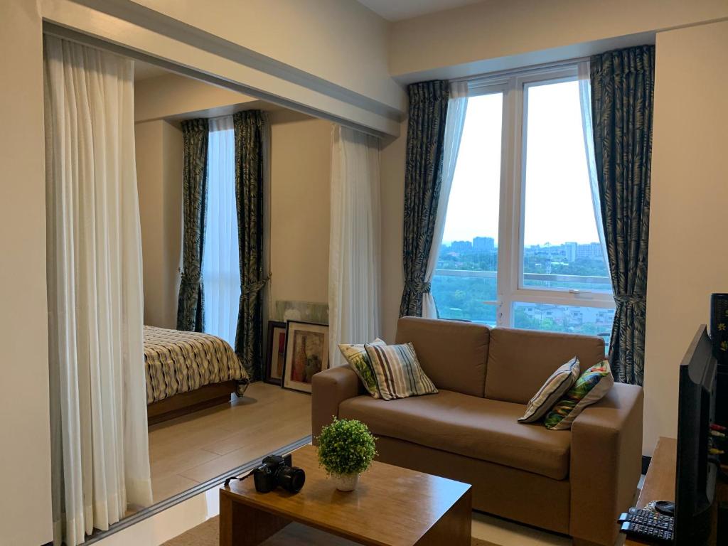 Mactan Newtown Deluxe Island Breeze photo 2