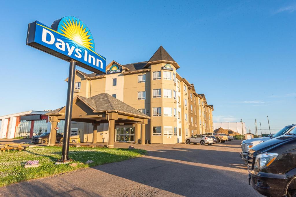 Days Inn by Wyndham Bonnyville photo 1