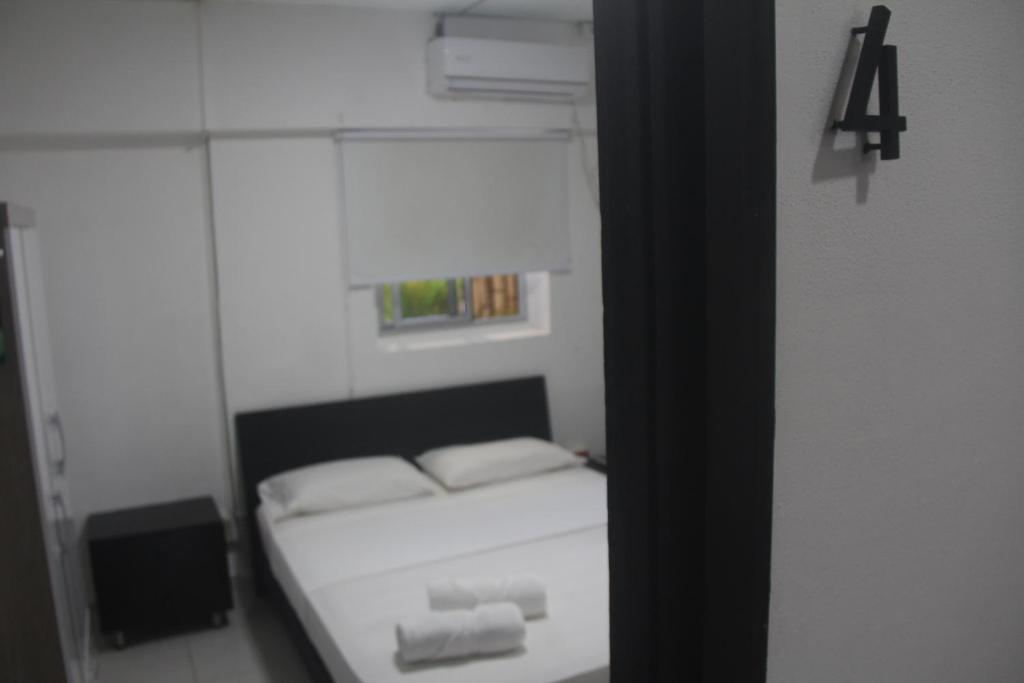 Eden`s Garden Hostel photo 3