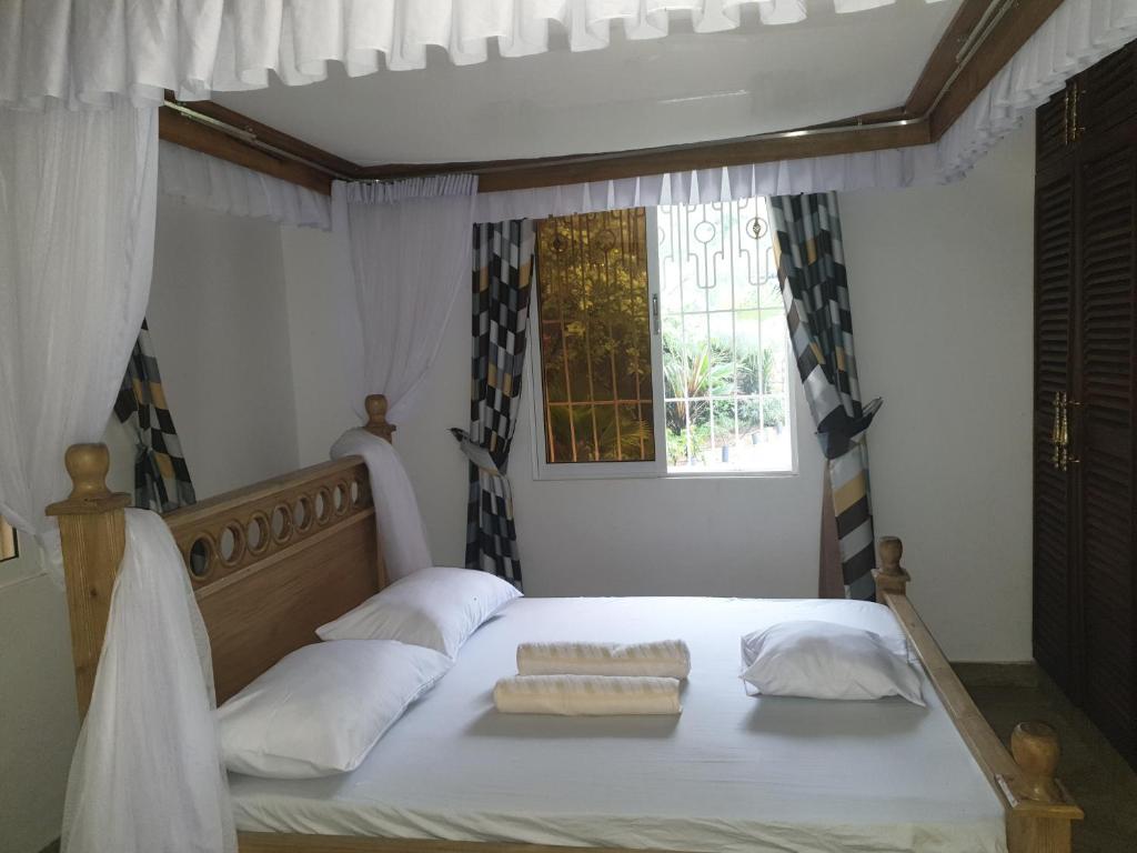 Karibuni palace mtwapa photo 2
