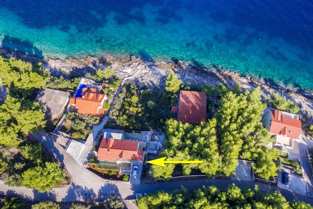 Seafront Holiday Home Marija photo 1