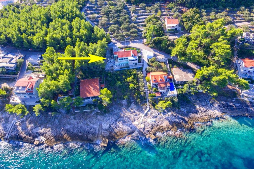 Seafront Holiday Home Marija photo 2