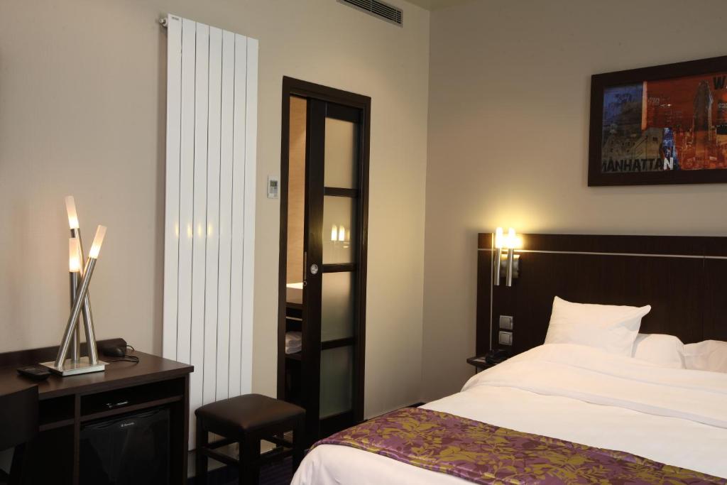 Двухместный (Улучшенный двухместный номер с 1 кроватью), Hotel Choiseul Opera
