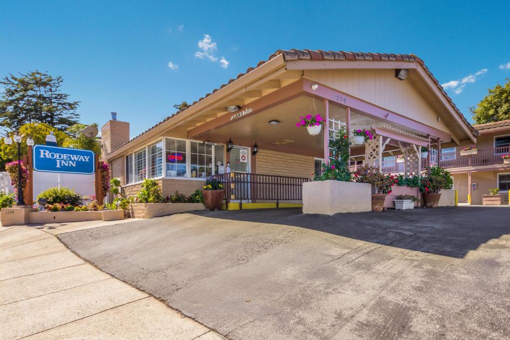 Rodeway Inn near Downtown Monterey image