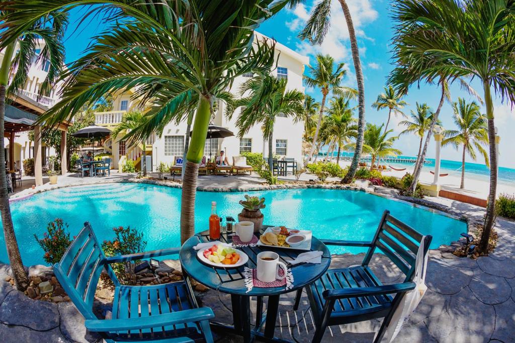 Pelican Reef Villas Resort photo 1