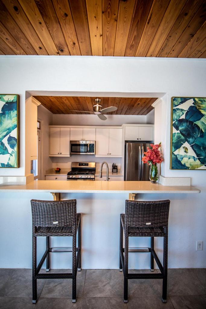 Fantastic Penthouse at Sunset Serenade Suites photo 2