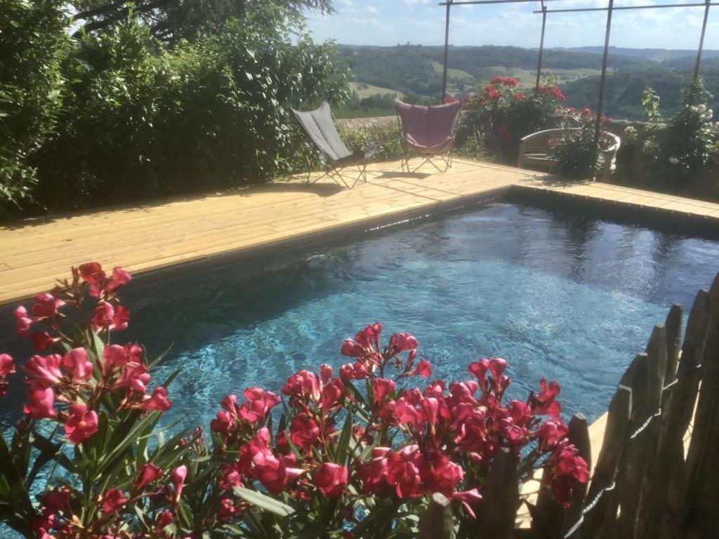 1 logis à Domme - Piscine & SPA photo 2