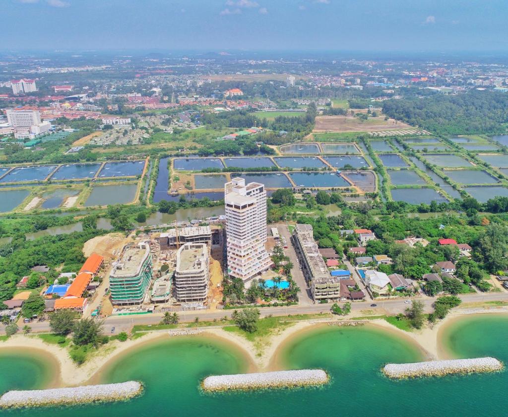 PMY Beach Resort photo 2