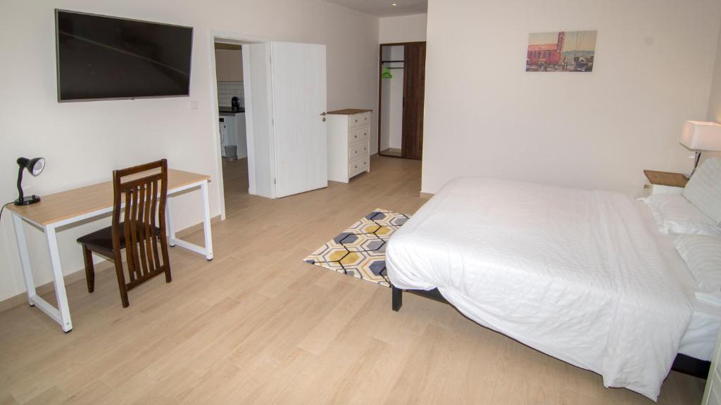 New Brookfields Hotel photo 3