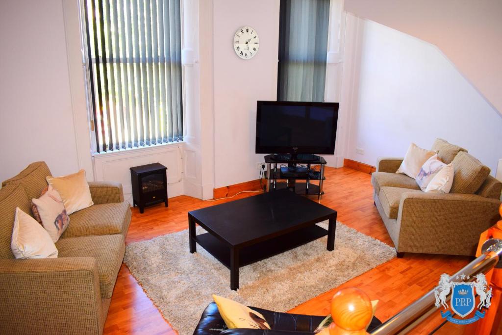 Luxury 2 Bed Serviced Apartment photo 1