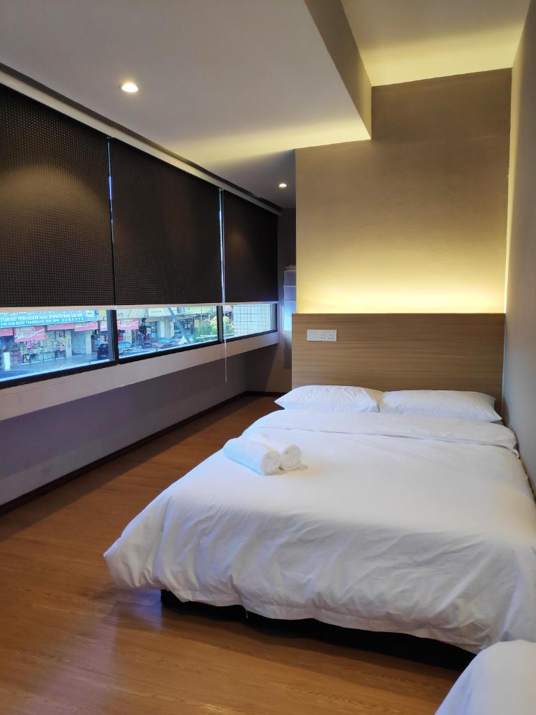 EZ Suites photo 3
