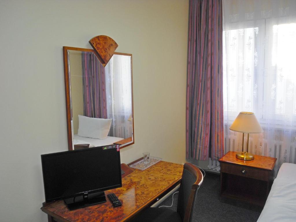 Одноместный (Одноместный номер с общей ванной комнатой), Hotel Amadeus Central