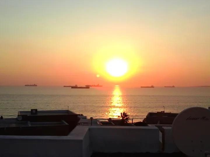 Shalom beach house photo 3