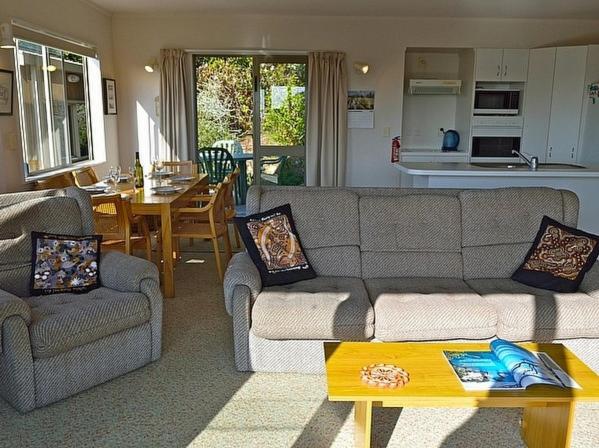 Tiromotu - Hahei Holiday Home photo 4