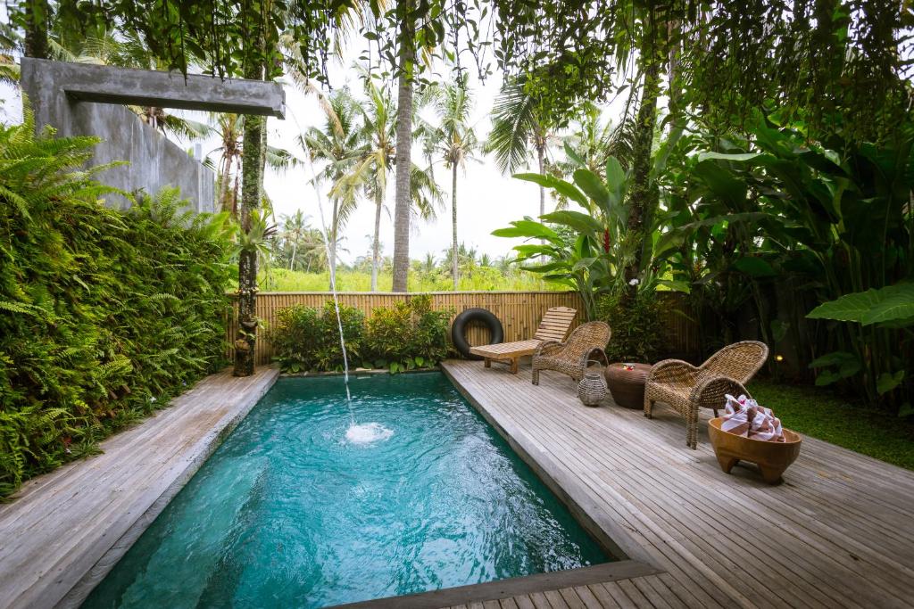 Вилла (Вилла с 2 спальнями, частным бассейном и видом на сад), De Ubud Villas & Spa