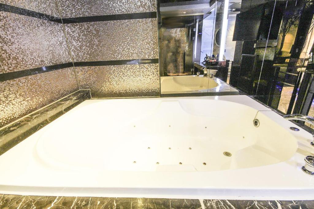 Login Hotel photo 1