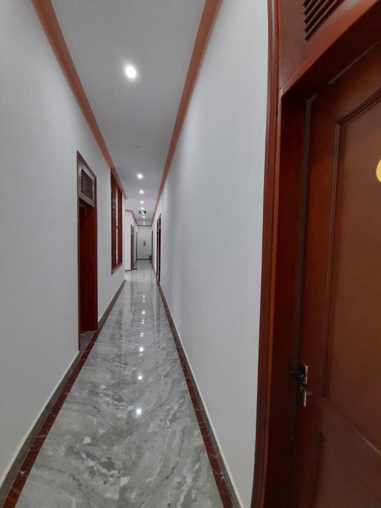 khách sạn Nguyên Long