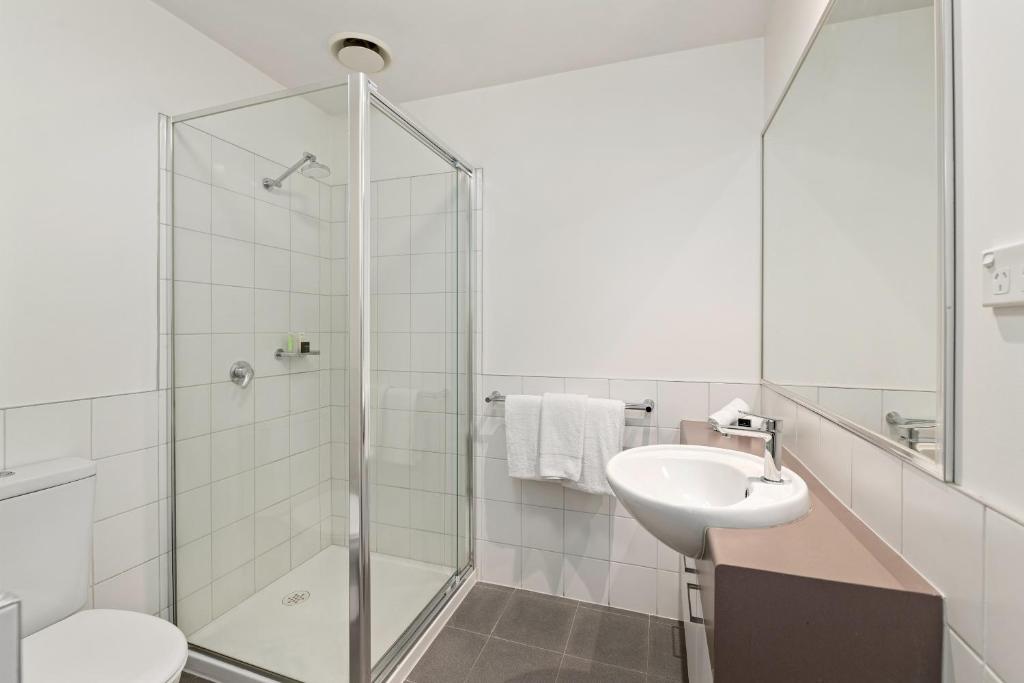 Burwood Serviced Apartments Room Type - Studio Apartment