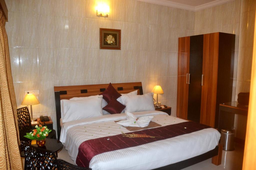 Сьюит (Люкс), Peace Inn