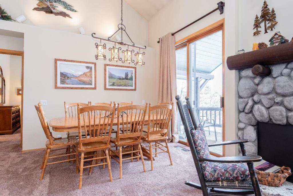 Snowcreek #856 Phase V photo 4