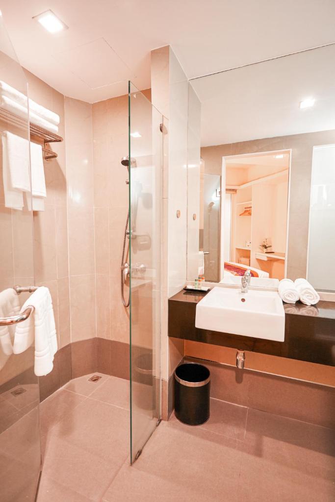 Двухместный (Улучшенный двухместный номер с 1 кроватью), Asoke Suites