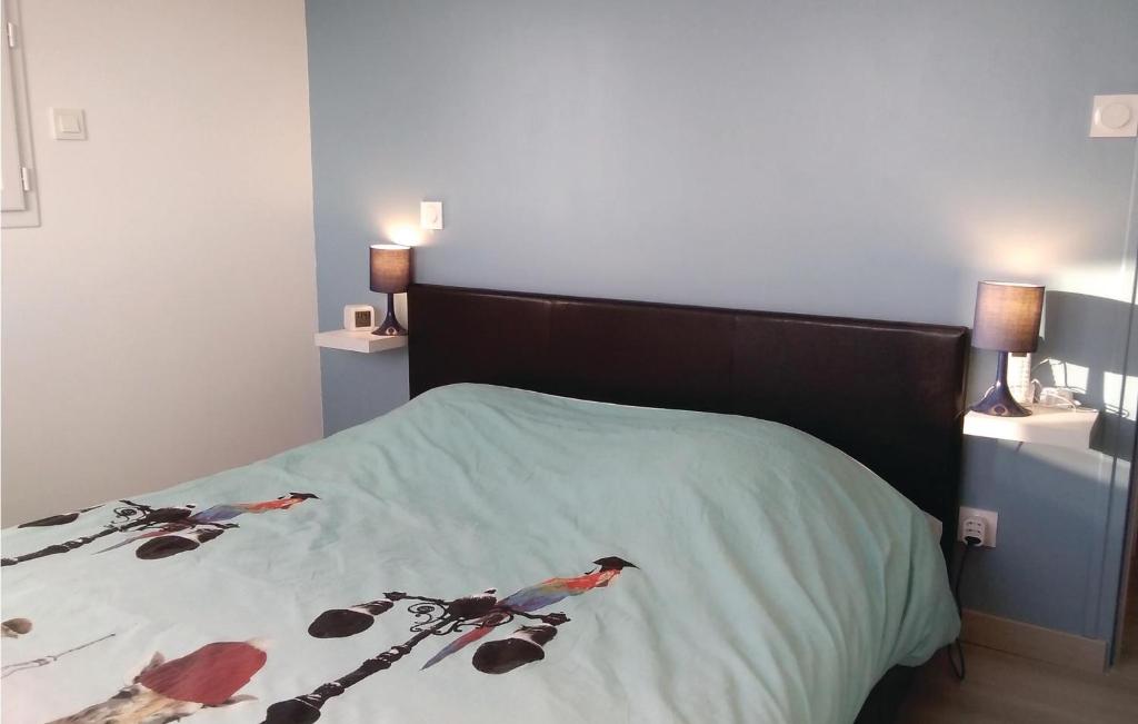 Awesome Home In Angles With 4 Bedrooms And Wifi photo 1