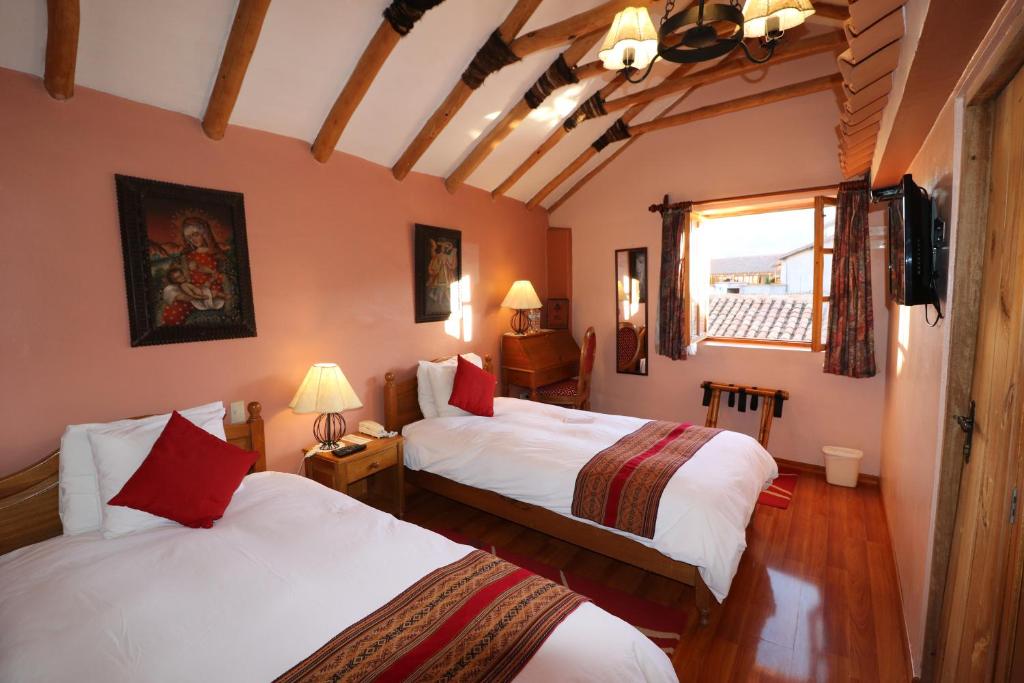 Hotel & Mirador Los Apus photo 3