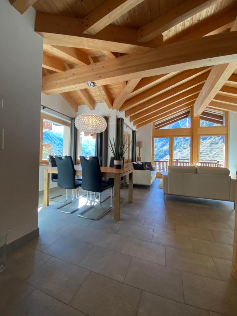 Chalet Conthey photo 2