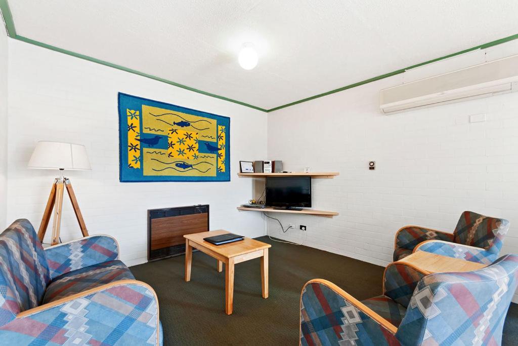 Emmanuel Holiday Apartment photo 4