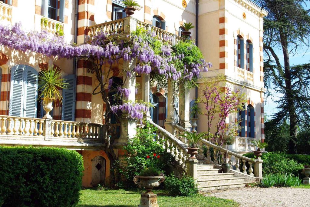 Château Sainte Cécile photo 1