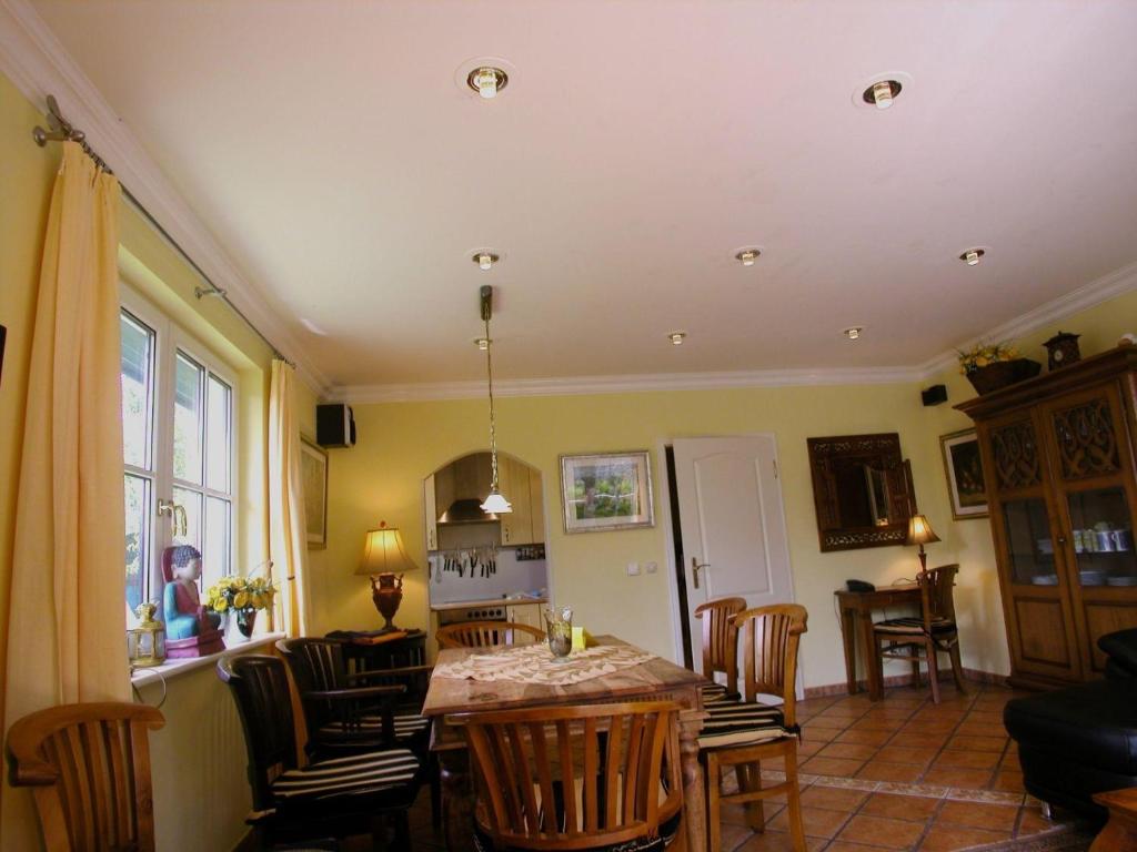 Ferienhaus-Seeadler-in-Gross-Zicker-Halbinsel-Moenchgut photo 4