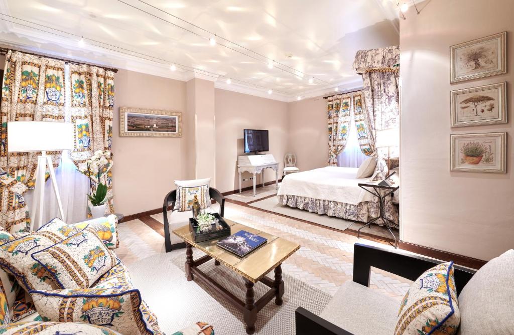 Hotel Pago De Cirsus photo 2