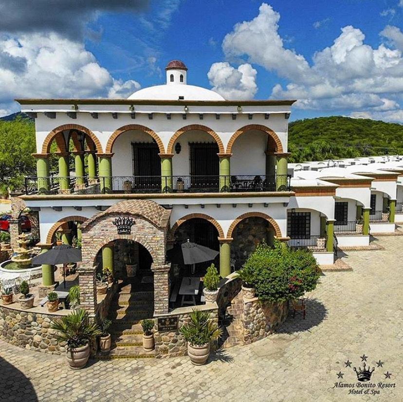 Álamos Bonito Resort photo 4