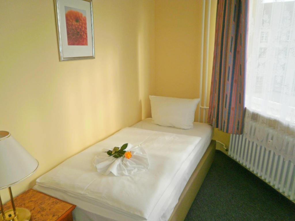 Четырехместный (Четырехместный номер с общей ванной комнатой), Hotel Amadeus Central