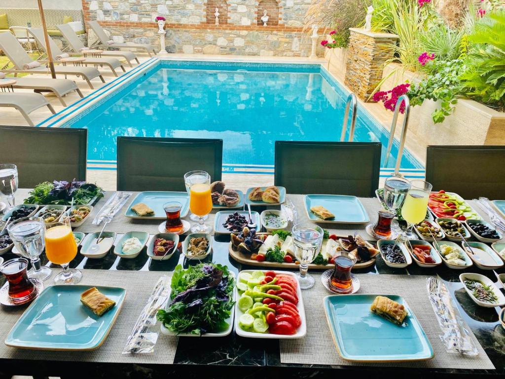 Livia Garden Hotel photo 3
