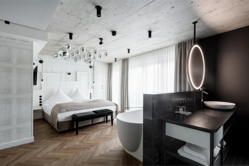 Hotel Sonne photo 1
