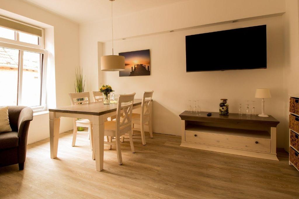 Frau-Clara-Haus-Ecke-2 photo 3