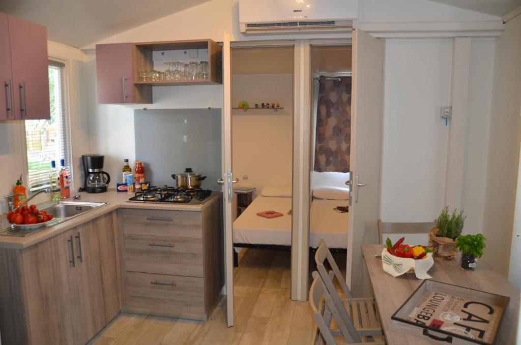 Happy Camp mobile homes in Camping Amadria Park Camping Trogir photo 3
