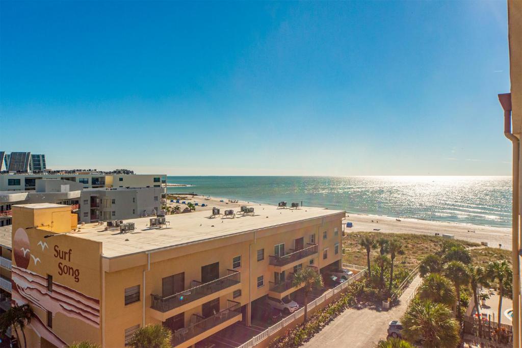 #505 Madeira Norte Condos image