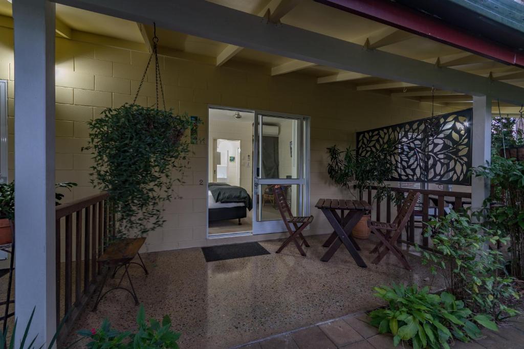 Kookaburra Motel Yungaburra photo 3