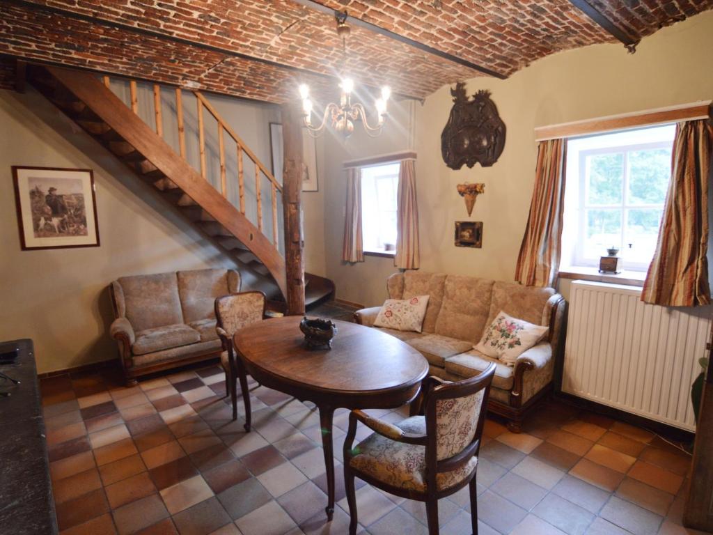 Cottage in Barvaux Condroz with forest photo 3