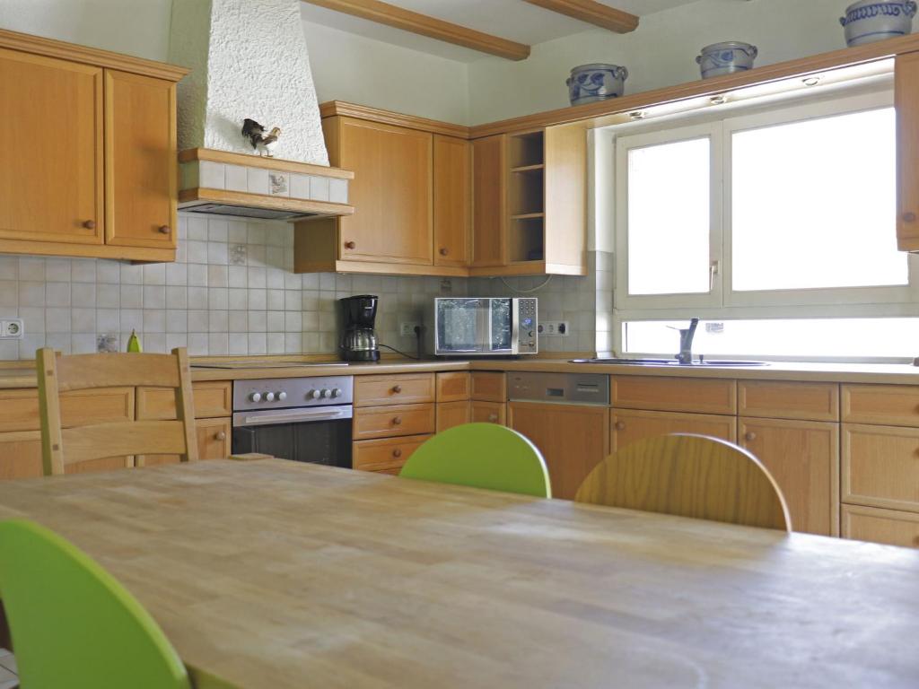 Modern Apartment in H ddingen with Terrace photo 4