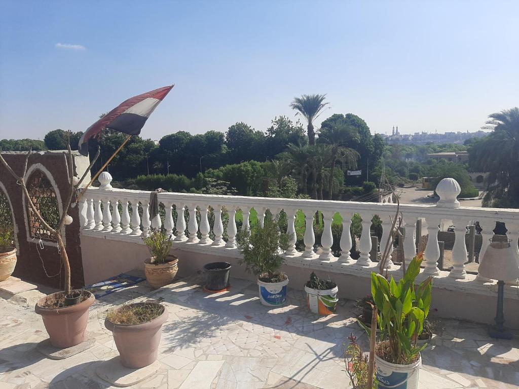 Апартаменты (Апартаменты-студио), Luxor Bella Vista Apartments and Hotel