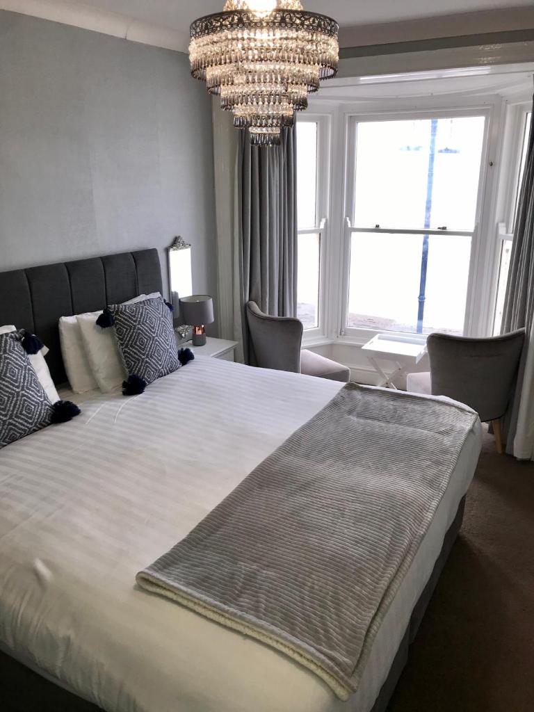 Cranwell Court Seaview Rooms and Apartments photo 4