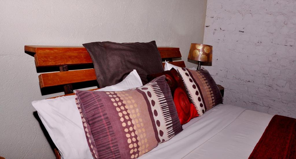 Gately Inn Entebbe photo 1