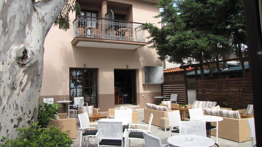 Enalion Hotel photo 1